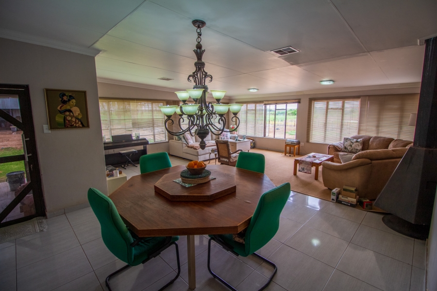 5 Bedroom Property for Sale in Louisvale Northern Cape